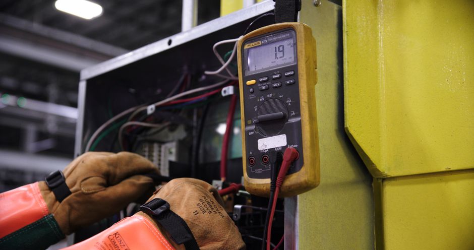 Diagnostic d'une panne électrique au multimètre